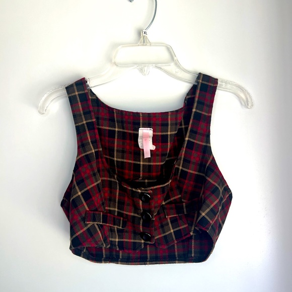 Red & Black Plaid Cropped Vest Button Front - Picture 2 of 10